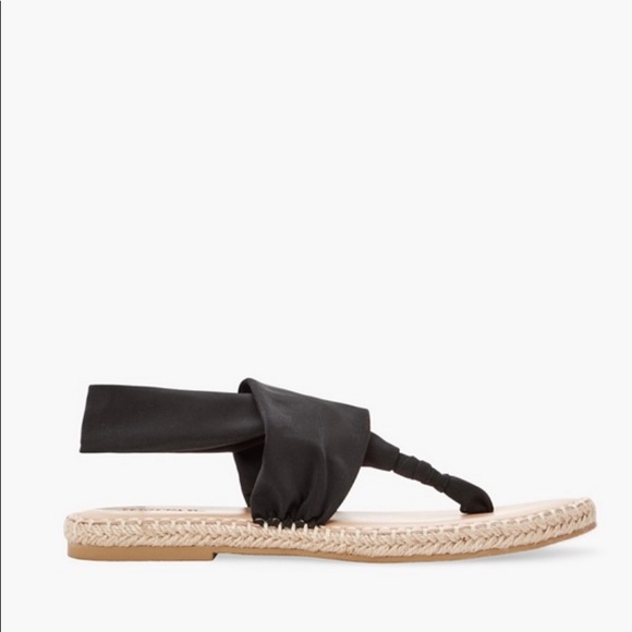 Sandals - Picture 5 of 7